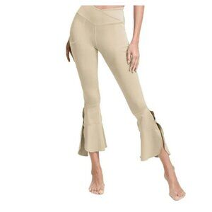 Gemiijacka LIKE NEW high waisted cross over front crop flare leggings size XL